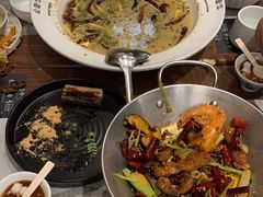 -渔语鱼新川菜Bistro(万象天地店)