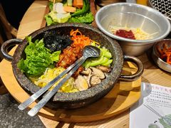 石锅拌饭-姜虎东白丁烤肉(深圳湾后海汇店)