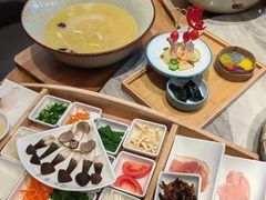 -芸南道·过桥米线(昆明老街旗舰店)