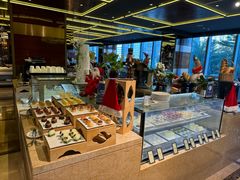 -大中华希尔顿酒店-念自助餐·嗨啤·小龙虾
