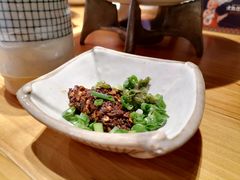 -野山舂·贵州现舂酸汤火锅(鸿通城店)