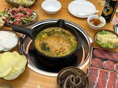 -黔三一夺夺粉酸汤火锅(百信店)