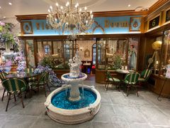 -秘密旅行Bonjour(黑金冠 江南西店)