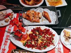 -胡桃里乐队酒馆(三阳路店)