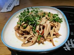 -山城外·非遗酸菜鱼(新都汇融店)