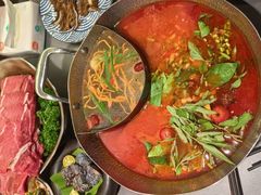 -楠小云·云南鲜菌·鲜牛自助火锅(九眼桥店)