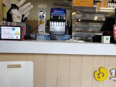 -华莱士·全鸡汉堡(光华路店)