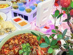 -巴特餐饮6加1音乐餐吧·新疆菜
