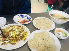 -大兴街扣碗包子馆