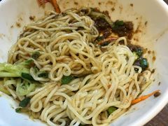 牛肉酱拌面-春水堂人文茶馆(站前店)