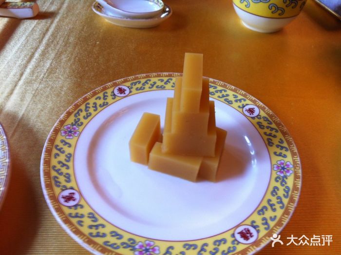 仿膳饭庄(北海店)豌豆黄图片 - 第7张