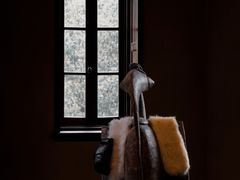 -Nathalie Djurberg与Hans Berg“牛皮纸包裹的月亮”-Prada荣宅当季展览