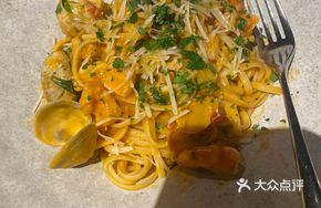 Spicy Small Seafood Pasta