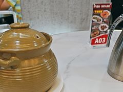 -明本湛江鸡•海鲜小厨(陈家祠店)