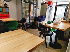 大堂-辣风芹酱香米粉(新疆炒米粉软件园店)