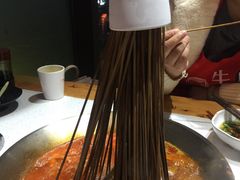 -牛华八婆麻辣烫(龙湖U城店)