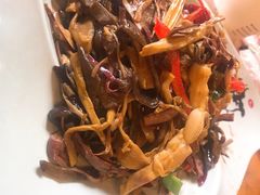 -小厨子私房菜·云南美食店