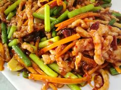 鱼香肉丝-龙香居海鲜浑锅家常菜·特色驴肉