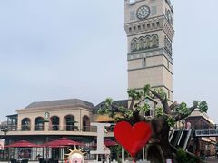 -王府井奥莱临潼小镇(临潼店)