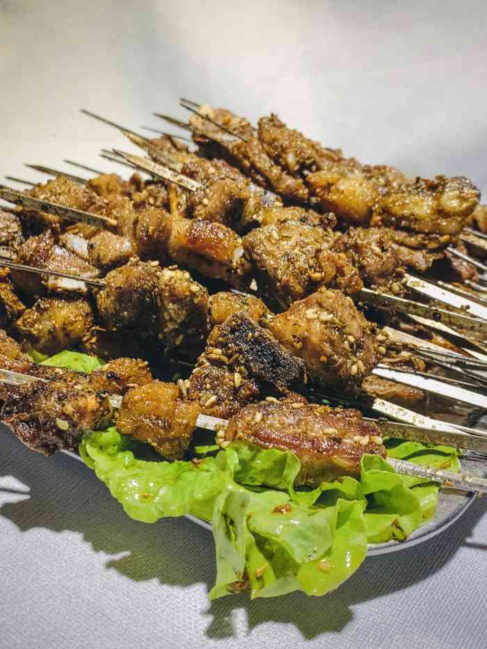 胡大-"回老家总想找到点本地好吃的,烧烤店是最好."-大众点评移动版