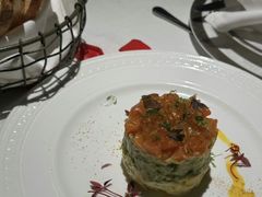 -Mogul Eatery·大亨餐酒馆