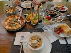 猴头菇鲍汁瑶柱扒制黑豆腐-肴约·花园式餐厅(湖里店)