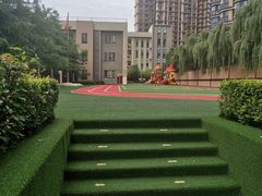 -吉的堡幼儿园(西安雅居乐铂琅峯园)