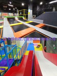 -蹦贝运动中心·蹦床·攀岩·闯关(龙岗店)