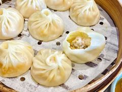 -馋三尺蟹粉小笼(人民广场店)