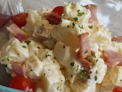 -必胜客(漕宝路店)