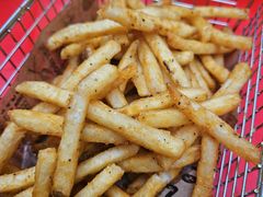 -BHC炸鸡(明洞总店)