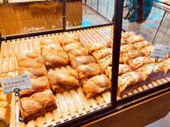 -Dough&Joe团憩(瑞虹天地月亮湾店)