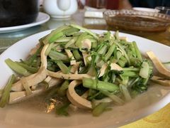 -渔家灯火娱乐城(前进西路店)