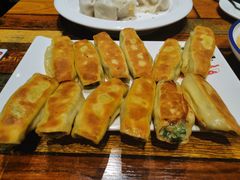 猪肉三鲜锅贴-金谷园饺子·烧烤(人大总店)