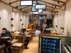 大堂-丁记盐蘸牛肉·新杭菜(河东路店)