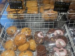 -Dough&Joe团憩(瑞虹天地月亮湾店)