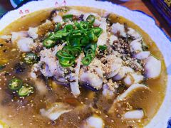 青花椒鱼-巴特餐饮6加1音乐餐吧·新疆菜