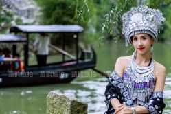 -苗韵服饰工作室(乌江寨店)