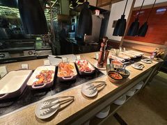 -大中华希尔顿酒店-念自助餐·嗨啤·小龙虾