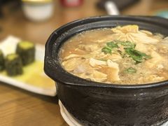 -三鞭一花·独一处·元英砂锅(海光寺店)