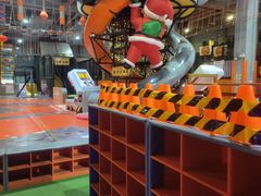 -嗨翻Hi-Fun竞技主题乐园·蹦床亲子生日轰趴(国光1937店)