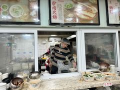 -金诚张妈妈羊汤·驴肉火烧(旧宫佳和园店)