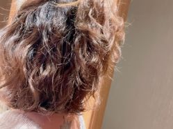 -茶发Salon·烫发染发理发