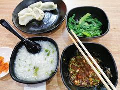 -吃不亏特色包子(三峡广场店)
