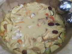 -云南野生菌石锅鱼石锅鸡(大金塔店)