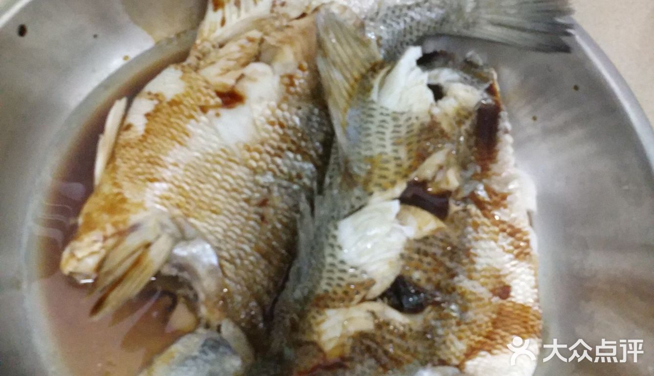不想想标题不想写标题的蒸鲈鱼。