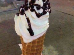 -万利隆·活力烘焙(人民路店)