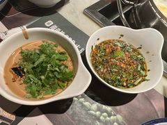-尚尚仙·酸汤猪手·猪肚鸡火锅(华联万柳购物中心店)