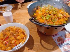 -聚鑫朋酸菜肥肠(九龙仓店)