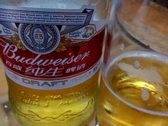 百威啤酒-醉云喃